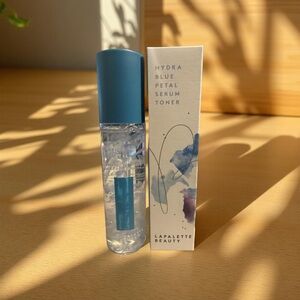 NIB•Hydra Blue Petal Serum Toner